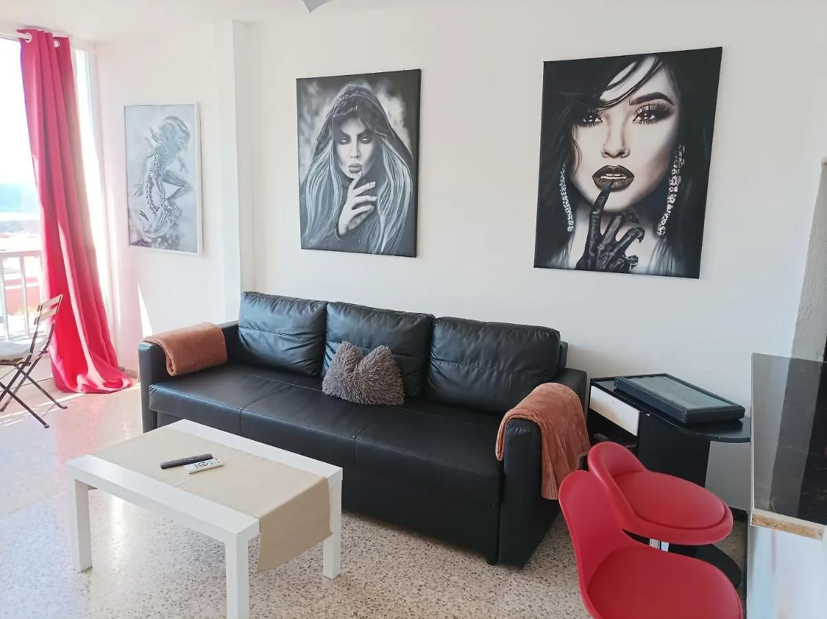 Apartment Mit Schoener Aussicht Und Terasse San Marcos